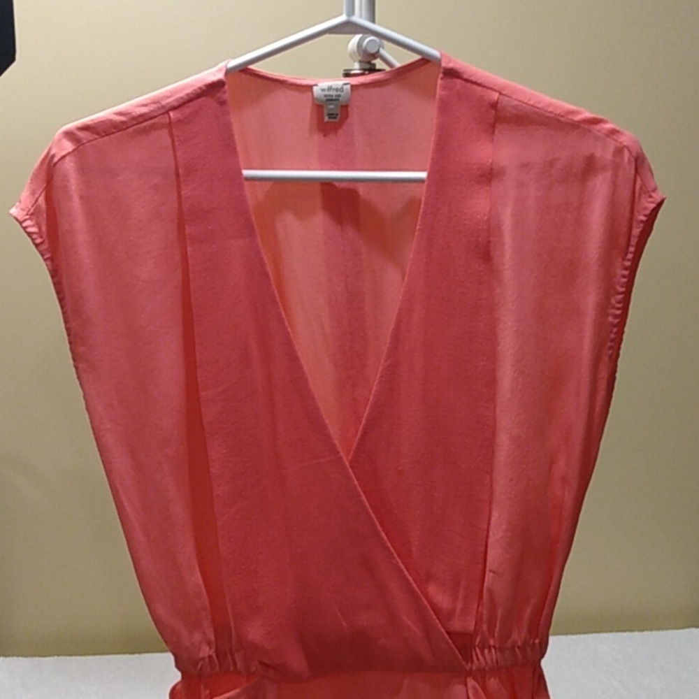 Wilfred sleeveless